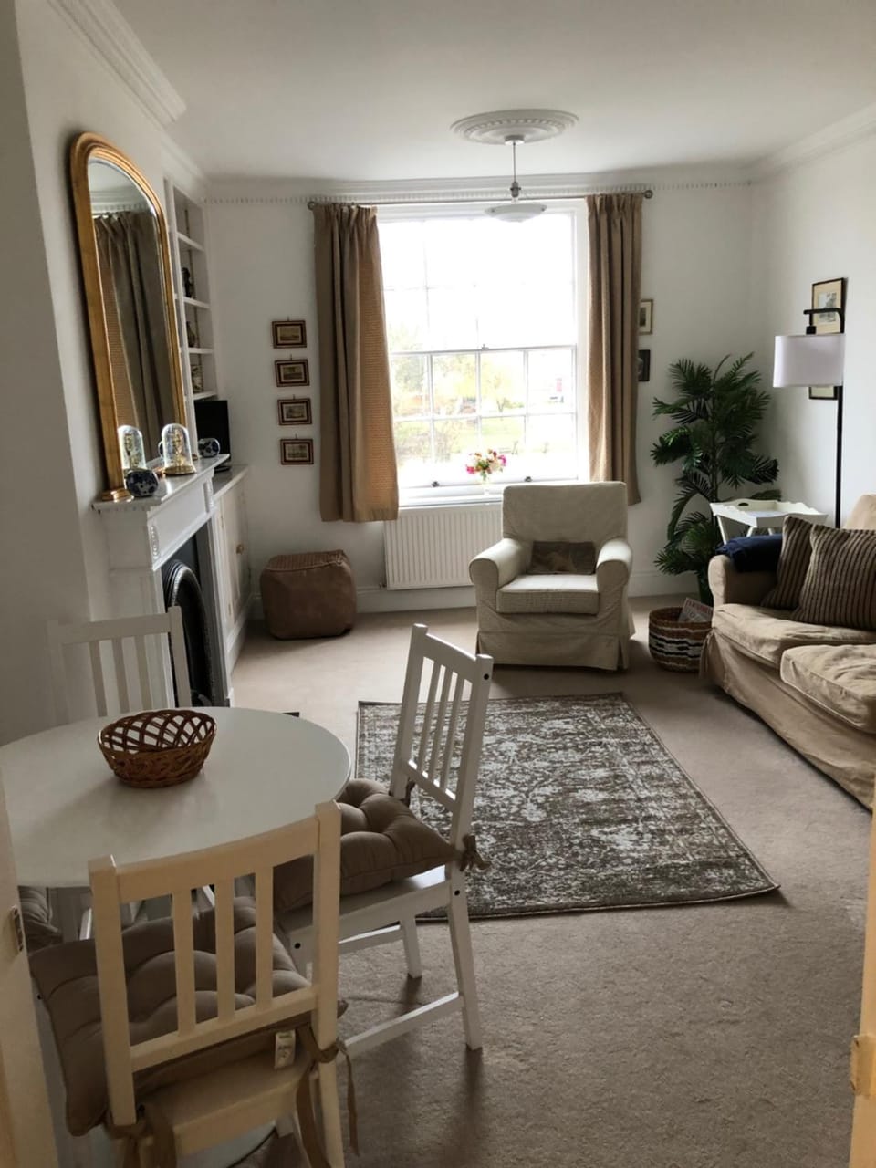 Beautiful riverfront cosy one bedroom apartment Apartment in Wychavon District