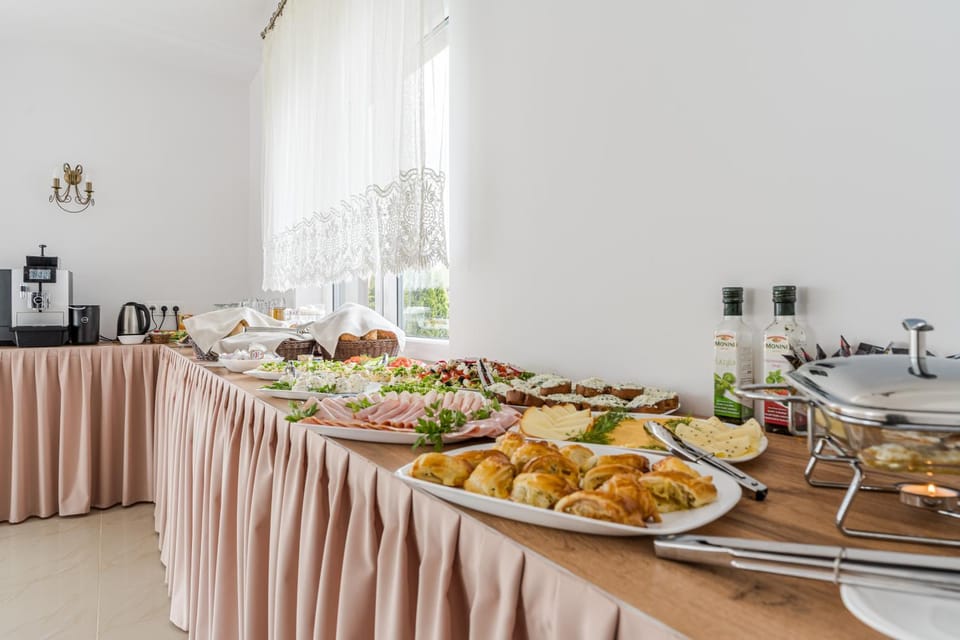 Buffet breakfast