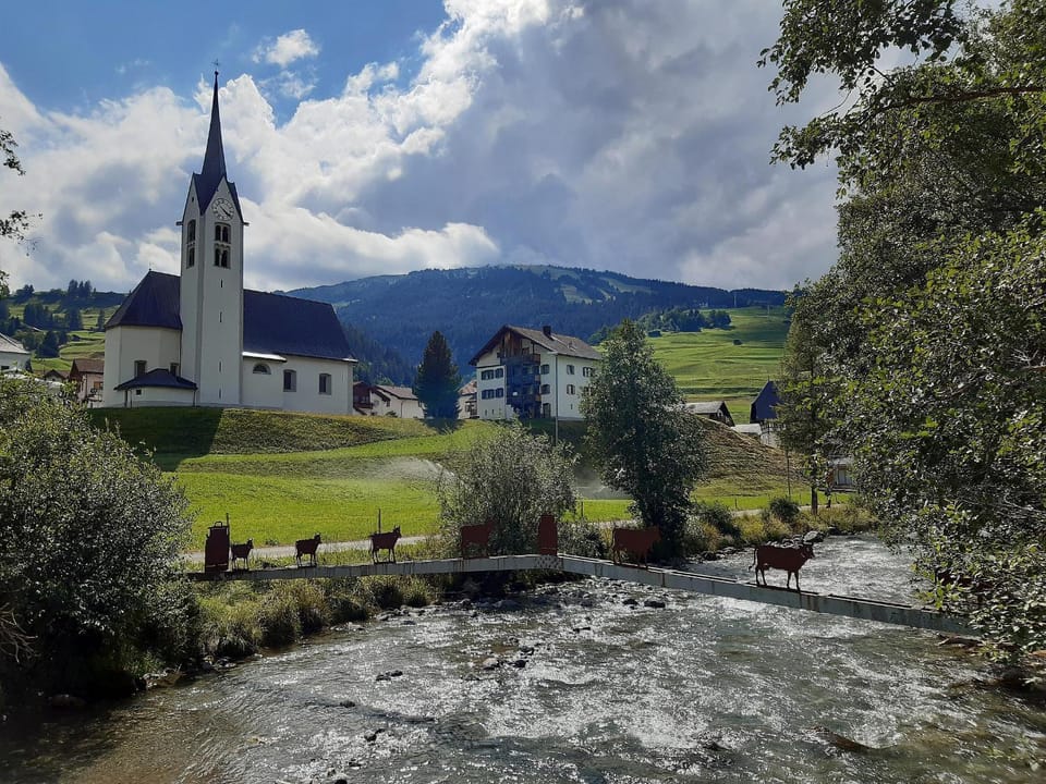 Mountain view, River view