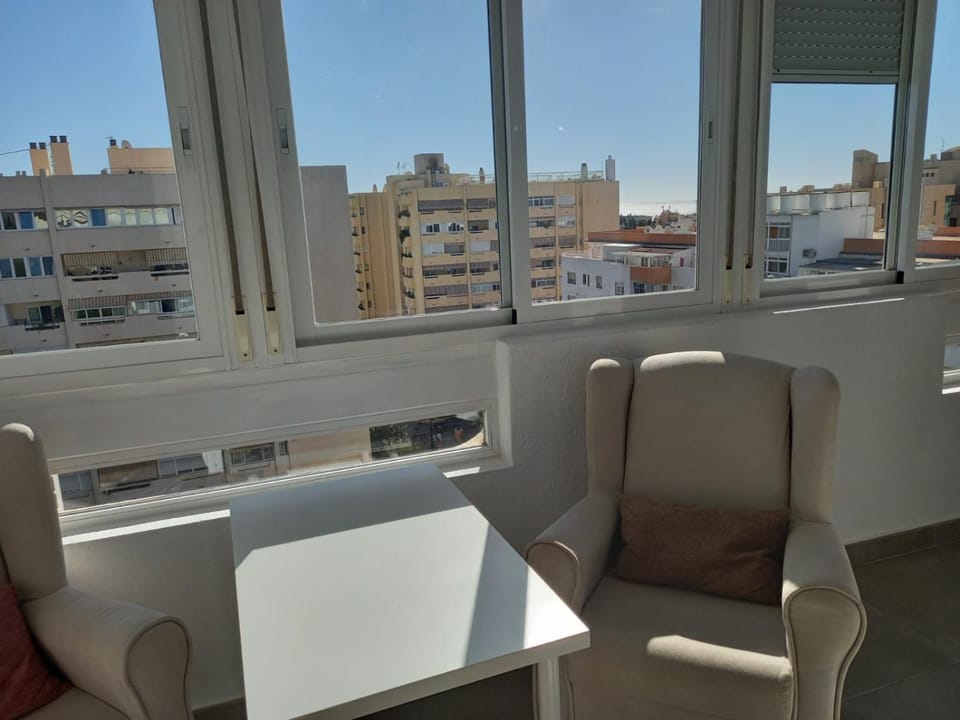 Balcony/Terrace, City view