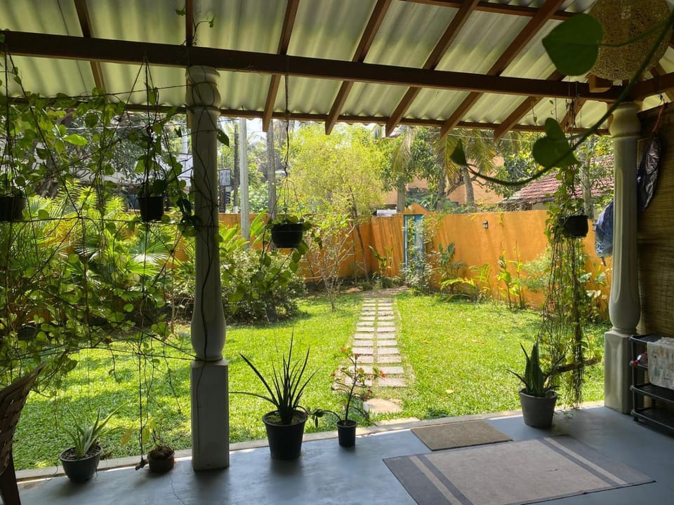 Villa Sun Rising Bed and Breakfast in Southern Province
