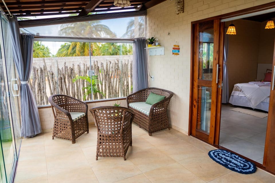 Facade/entrance, Living room