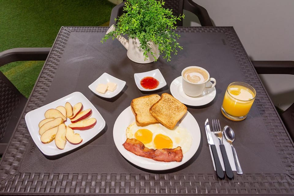 Breakfast