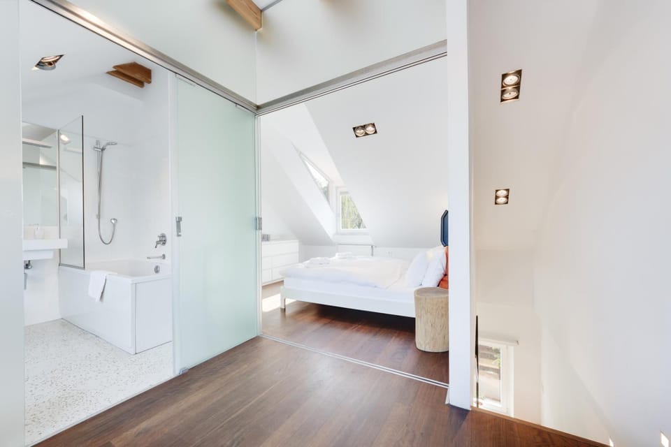 Toilet, Bed, Bathroom, Bedroom, Bath