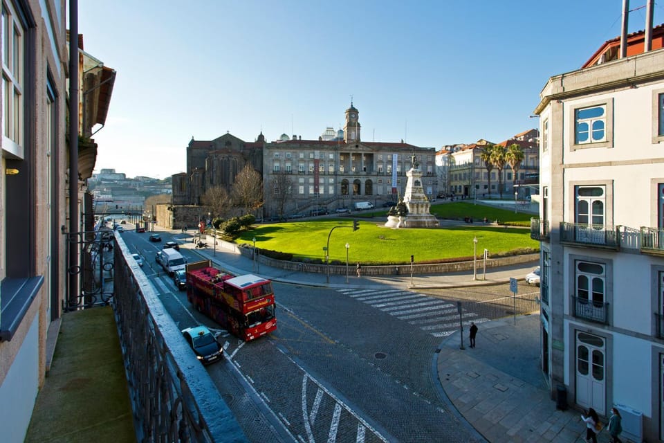 BOUTIQUE Rentals-Kinga’s Ribeira River great views Apartment in Porto