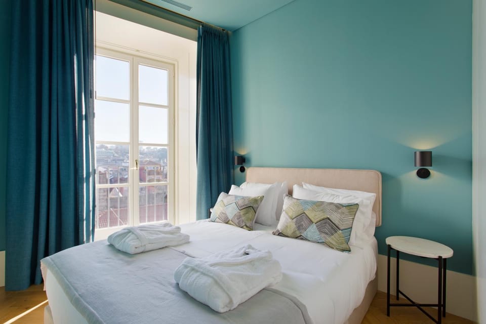 BOUTIQUE Rentals-Kinga’s Ribeira River great views Apartment in Porto