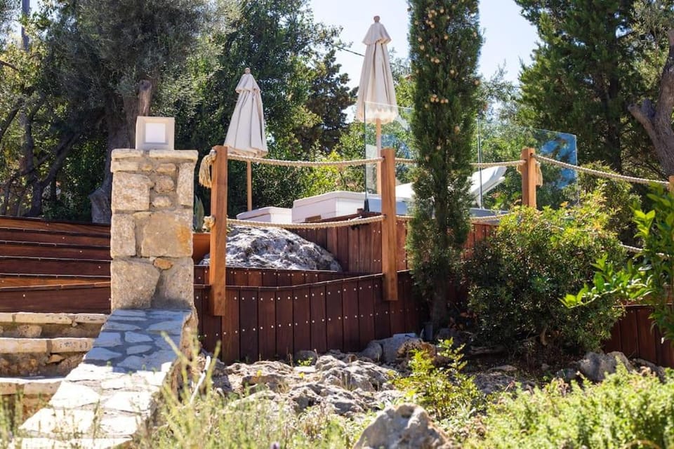 ORAMA : Sea to Sky Villas Villa in Agios Nikitas