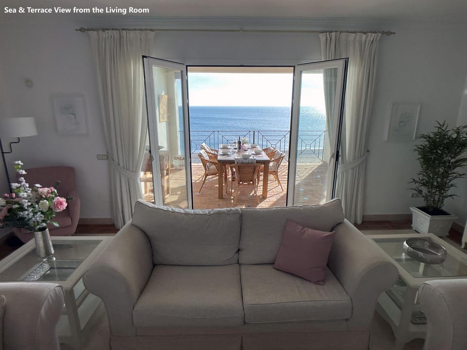 Balcony/Terrace, Living room, Sea view