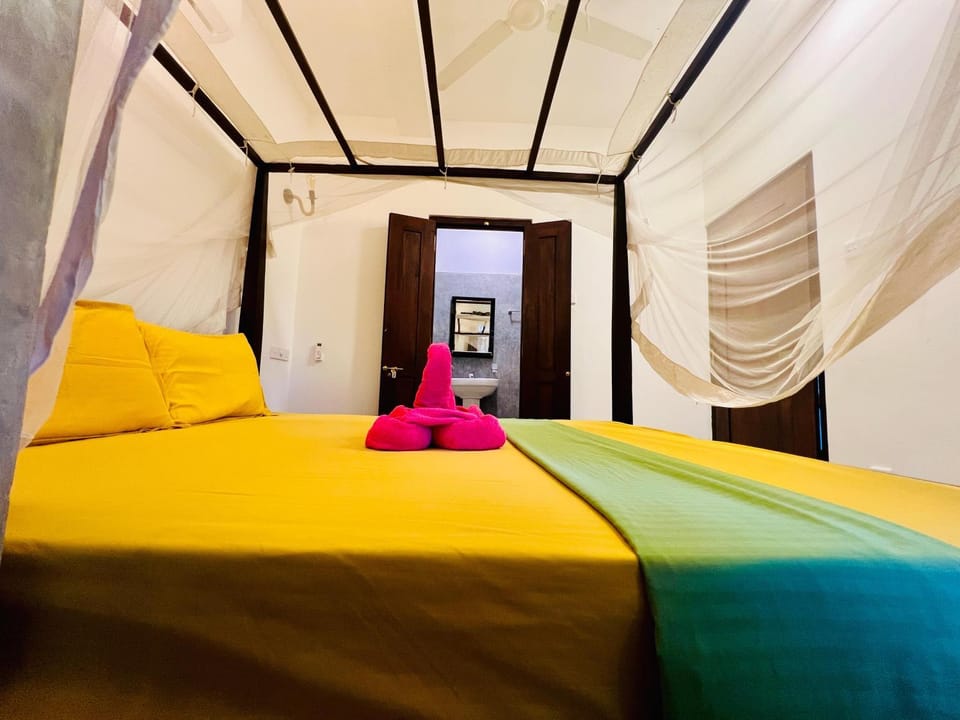 Bed, Bedroom
