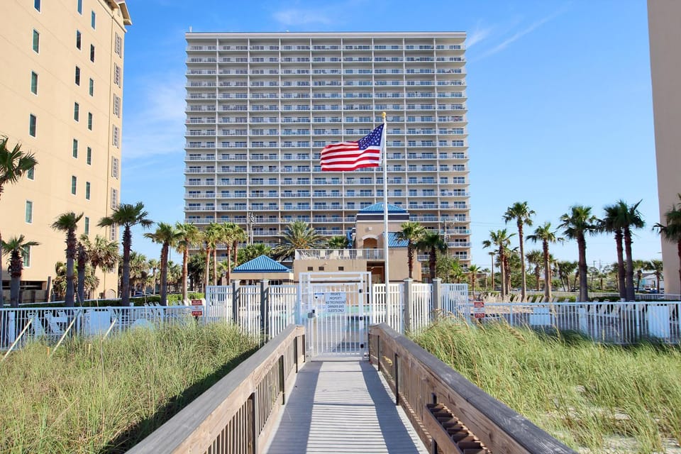 Crystal Tower 1309 by Youngs Suncoast Apartment in West Beach