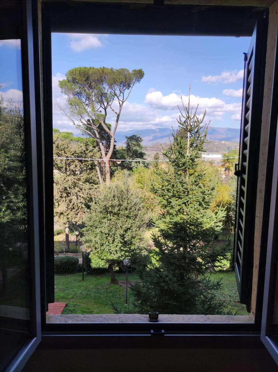 Garden view, Mountain view