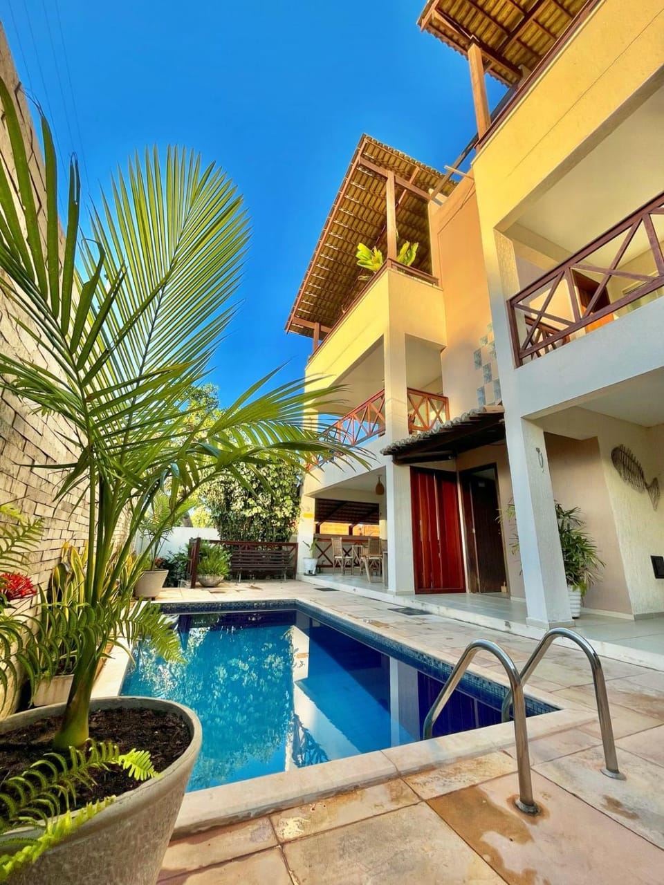 Property building, Swimming pool