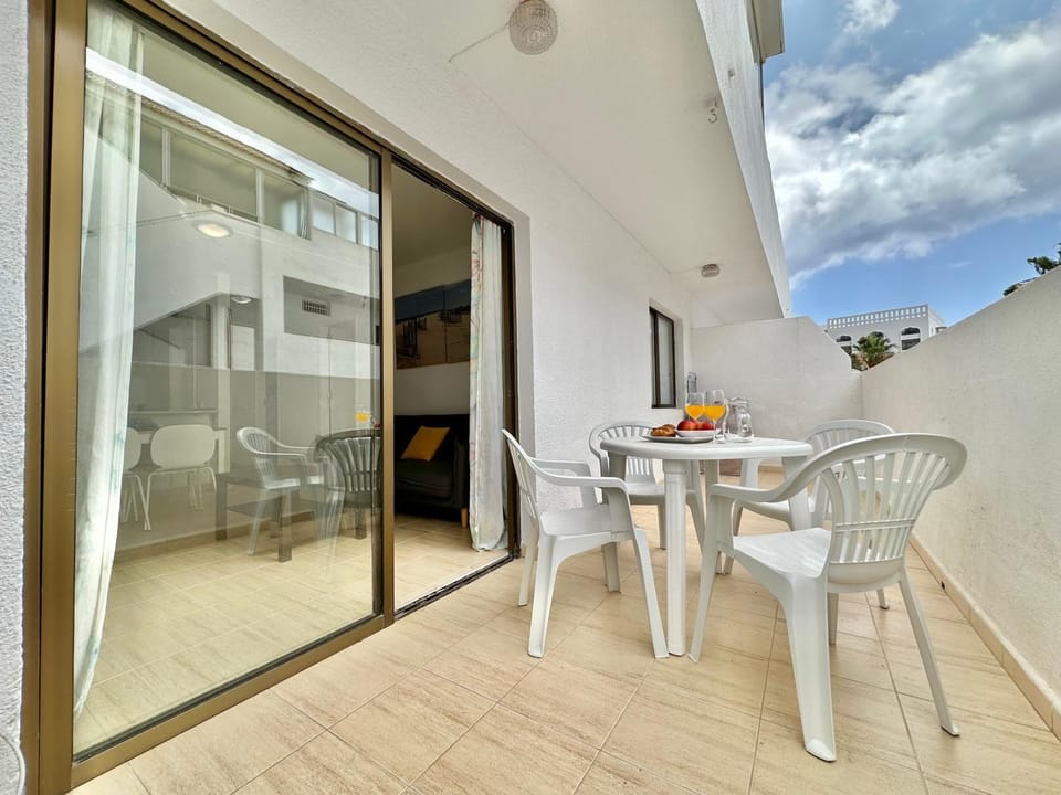 Balcony/Terrace, Dining area