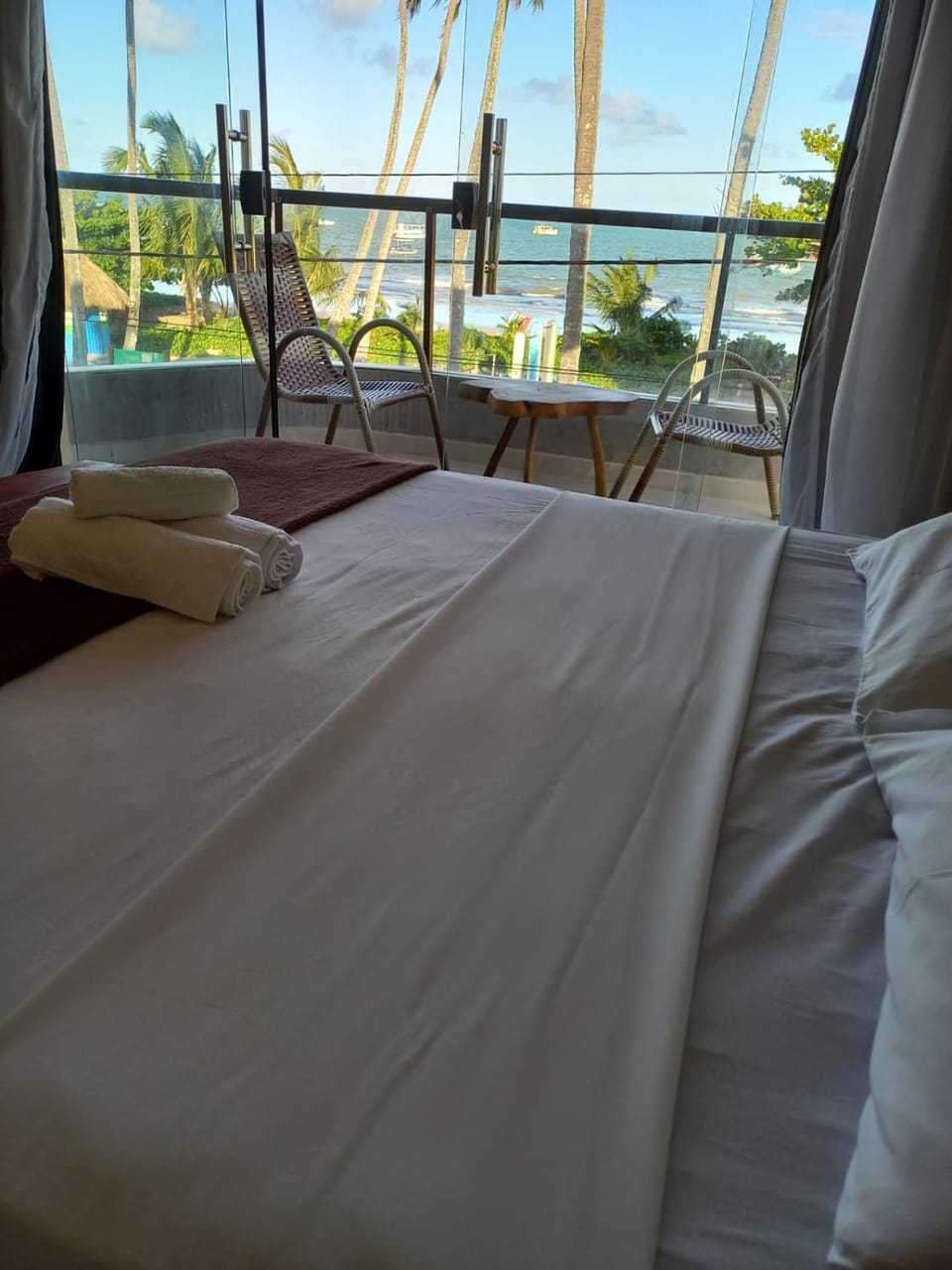 Natural landscape, View (from property/room), Balcony/Terrace, Photo of the whole room, Bedroom, Sea view