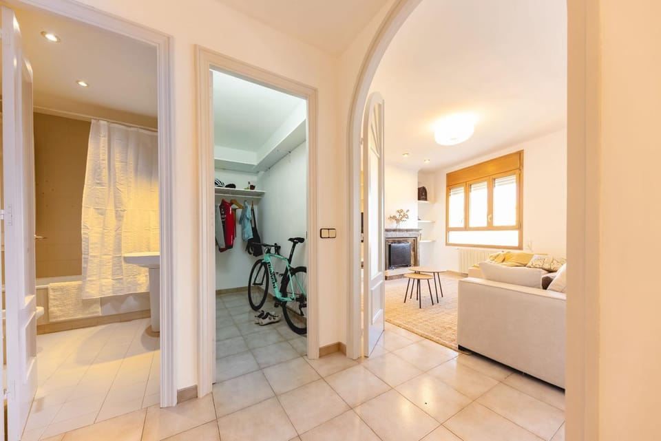 Living room, storage