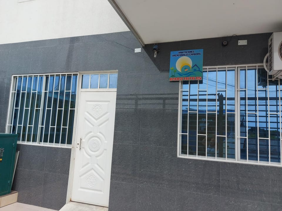 Facade/entrance, Property logo or sign
