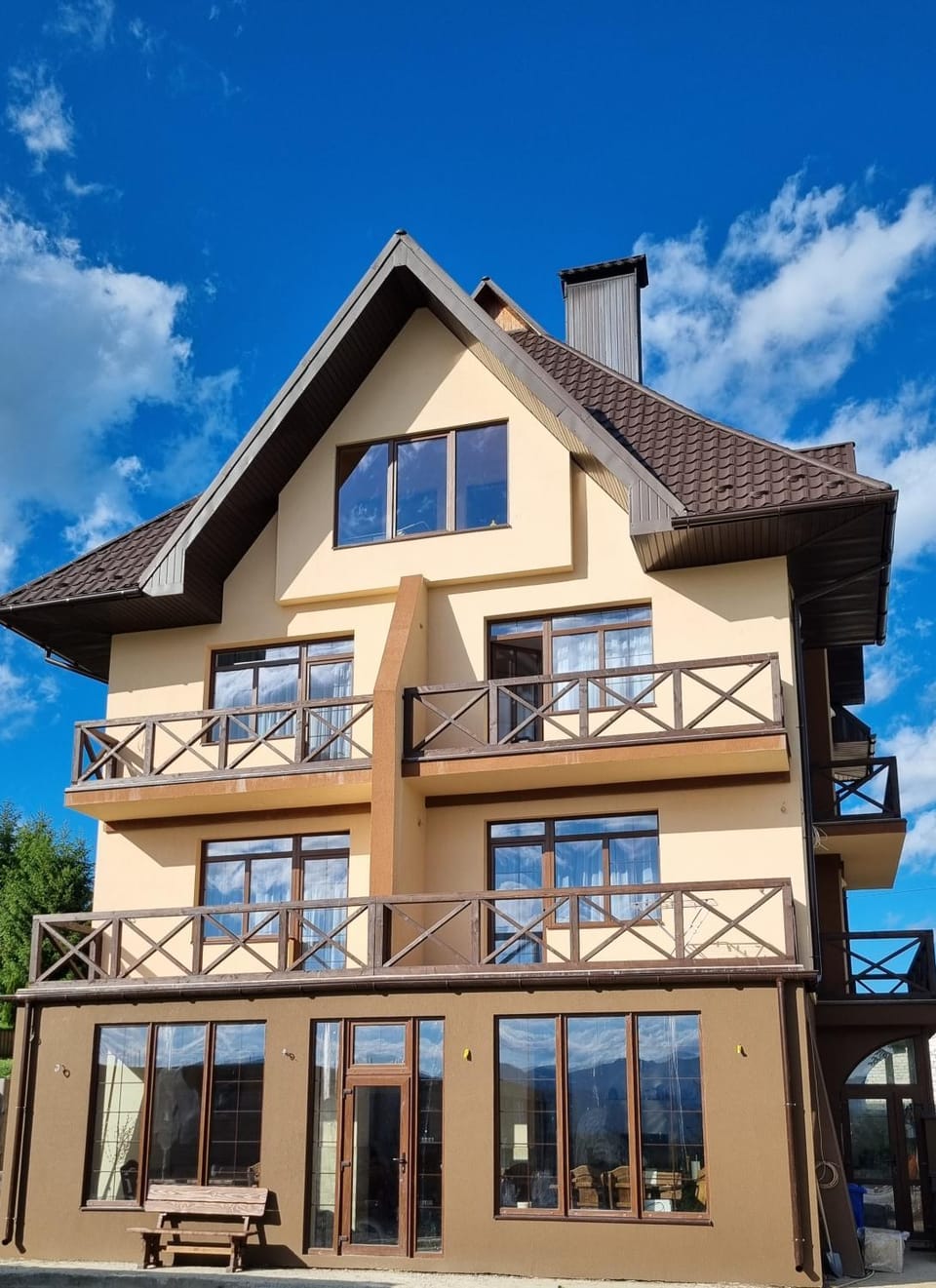 Property building, Day