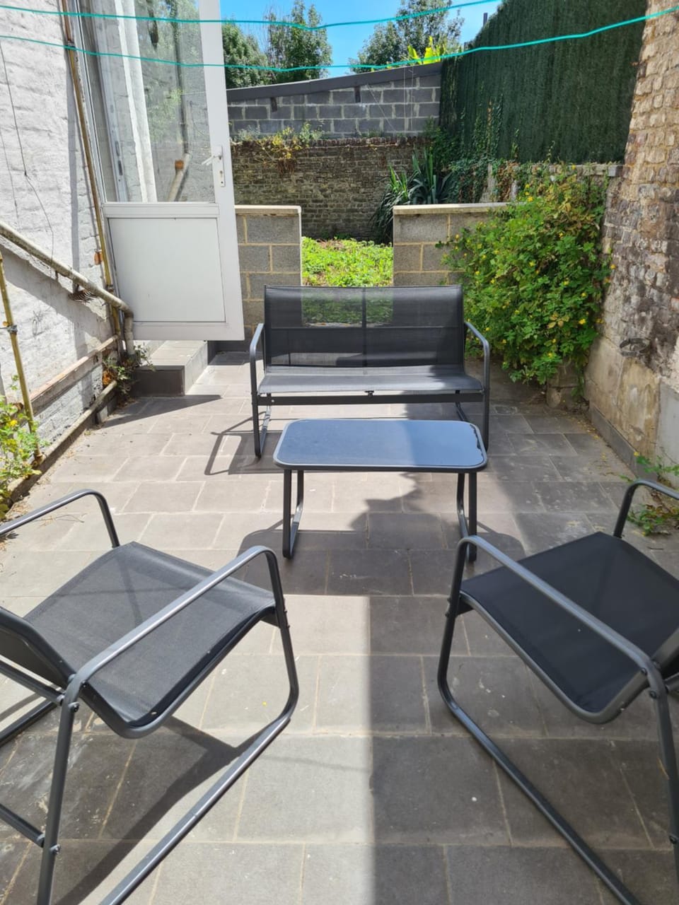 H Bruxelles airport Charleroi Harmonie Apartment in Charleroi