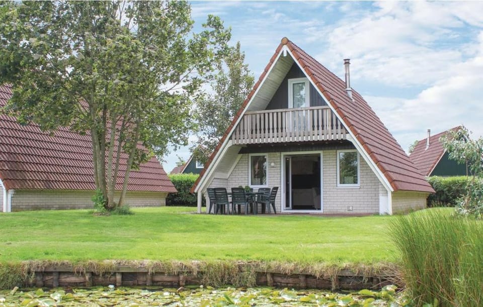Gezellig vakantiehuis 't Gramsbergje Campground/ 
RV Resort in Overijssel (province)