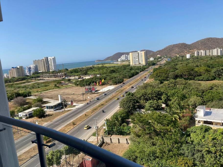 Balcony/Terrace, City view