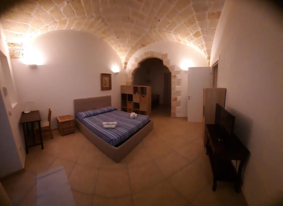 Living room, Photo of the whole room, Bedroom