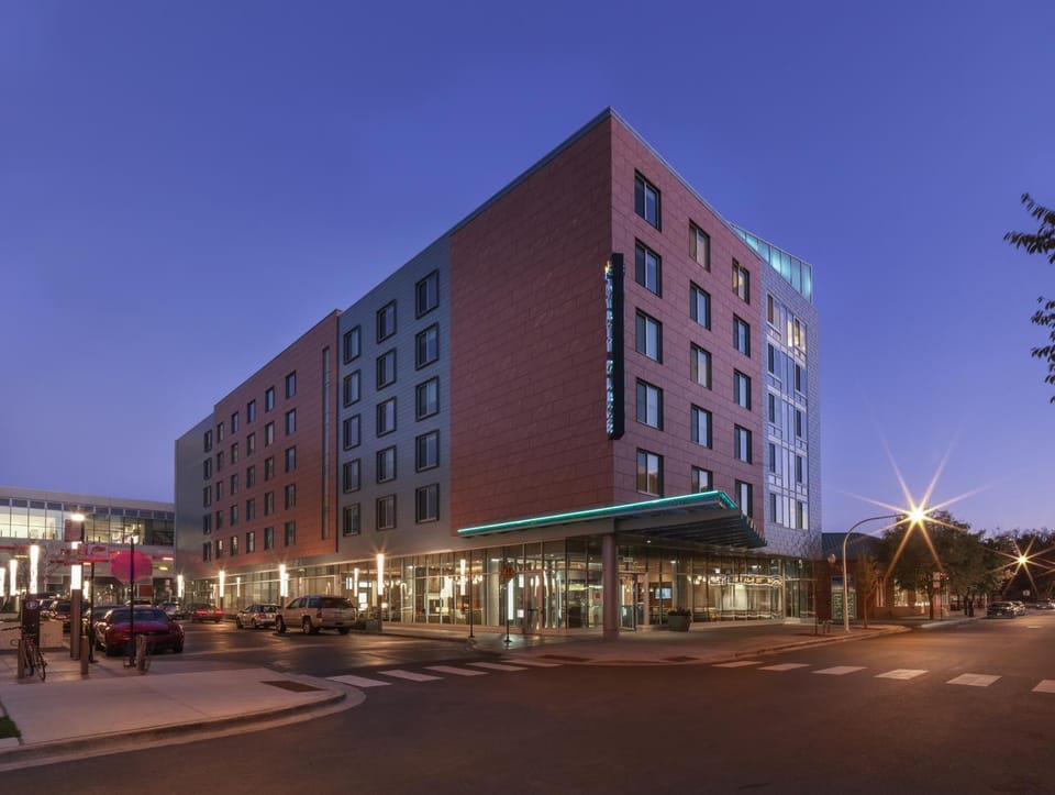 Property building, Night, Neighbourhood, Location