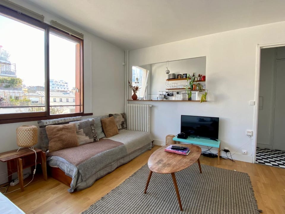 Parmentier Apartment in Paris