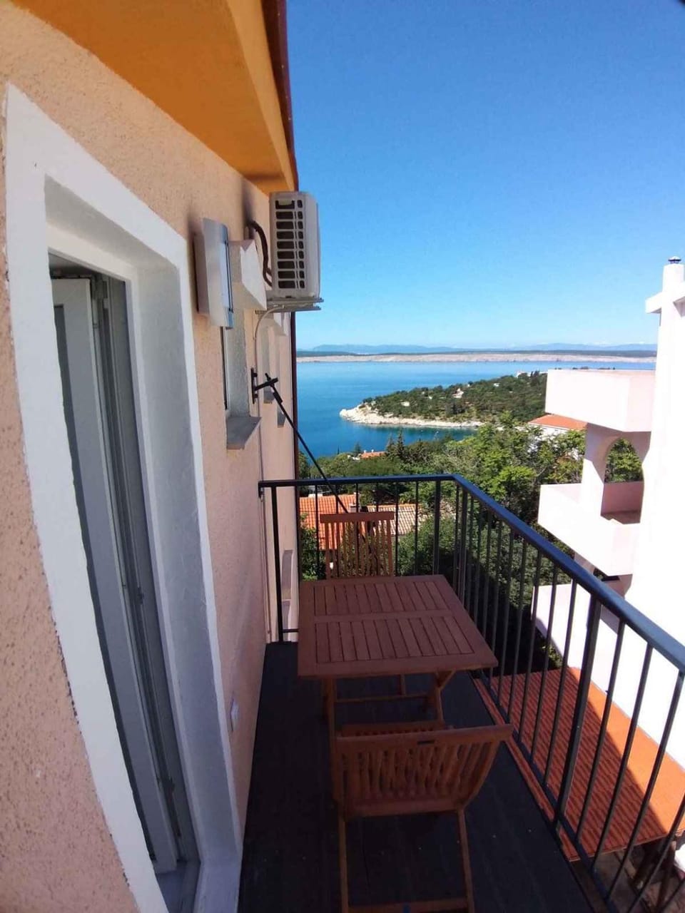 Nearby landmark, Summer, Balcony/Terrace, Dining area, Sea view