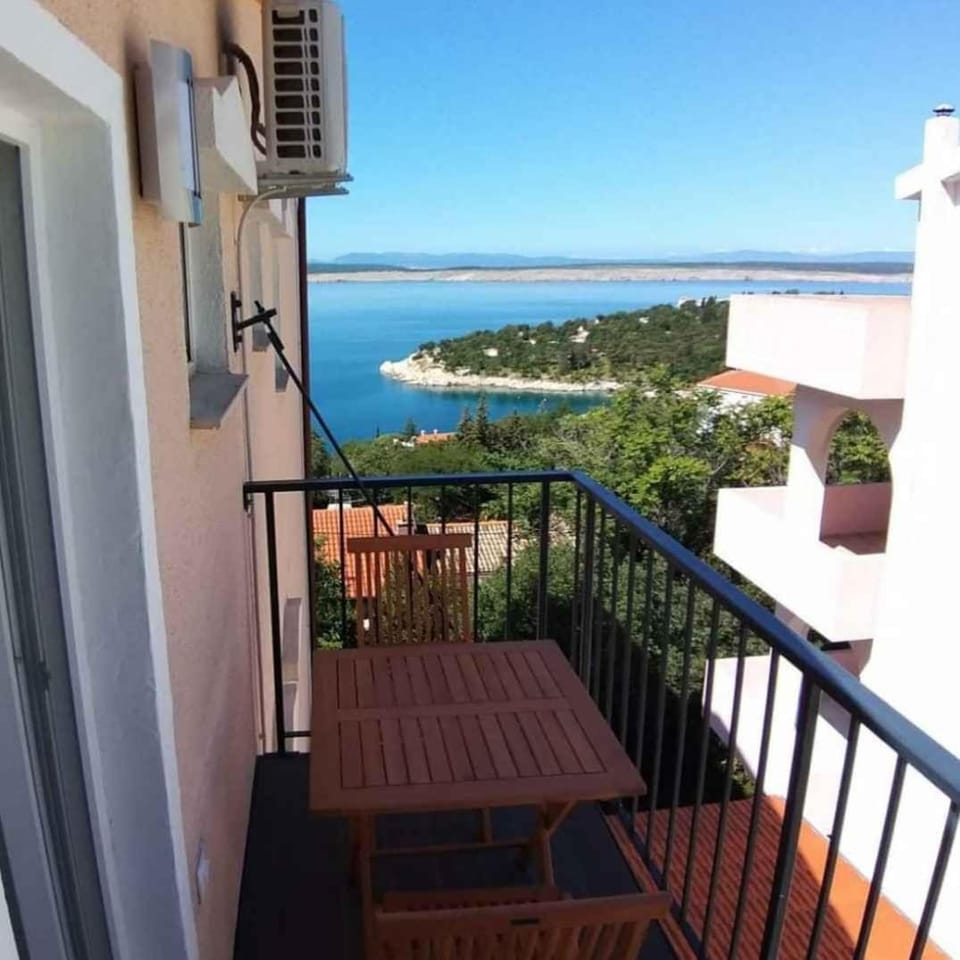 Nearby landmark, Summer, Balcony/Terrace, Dining area, Sea view