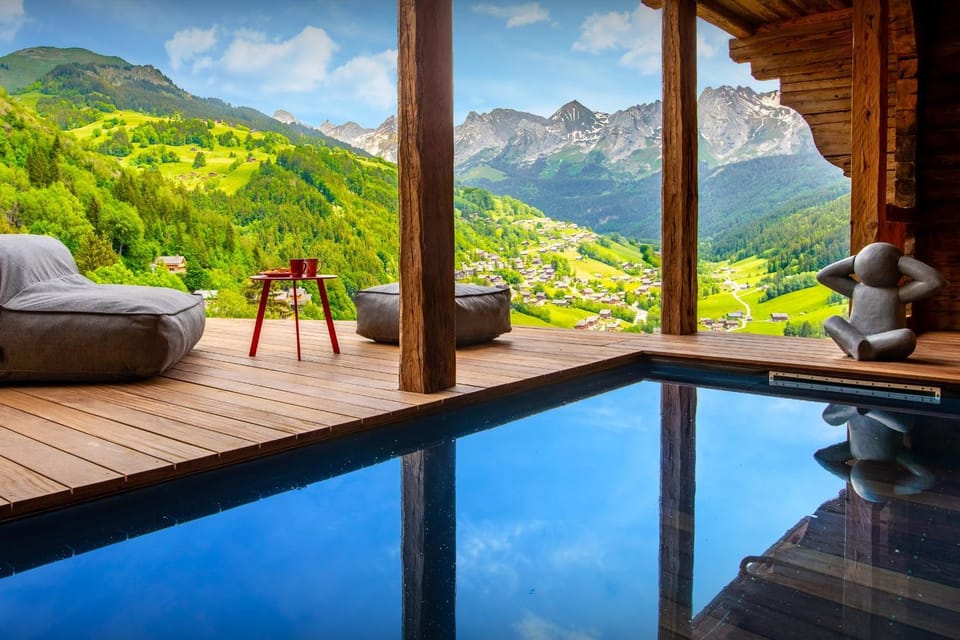 Day, Natural landscape, Balcony/Terrace, Mountain view, Pool view, Swimming pool