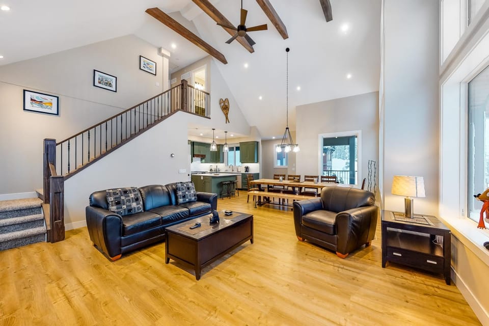 The Getaway At Feathertop House in British Columbia