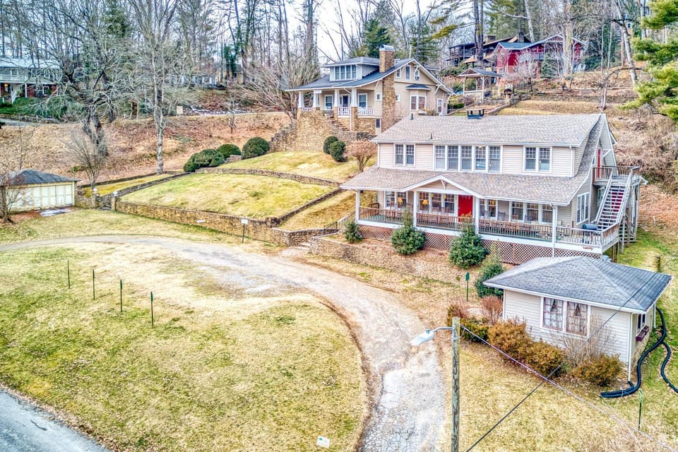 Junaluska Lodge House in Lake Junaluska