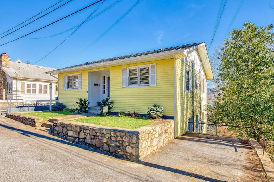 Our Mountain Home House in Lake Junaluska