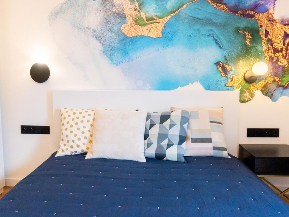 Bed, Bedroom
