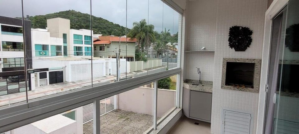 Apto 2 suítes na Praia dos Amores Apartment in Balneário Camboriú