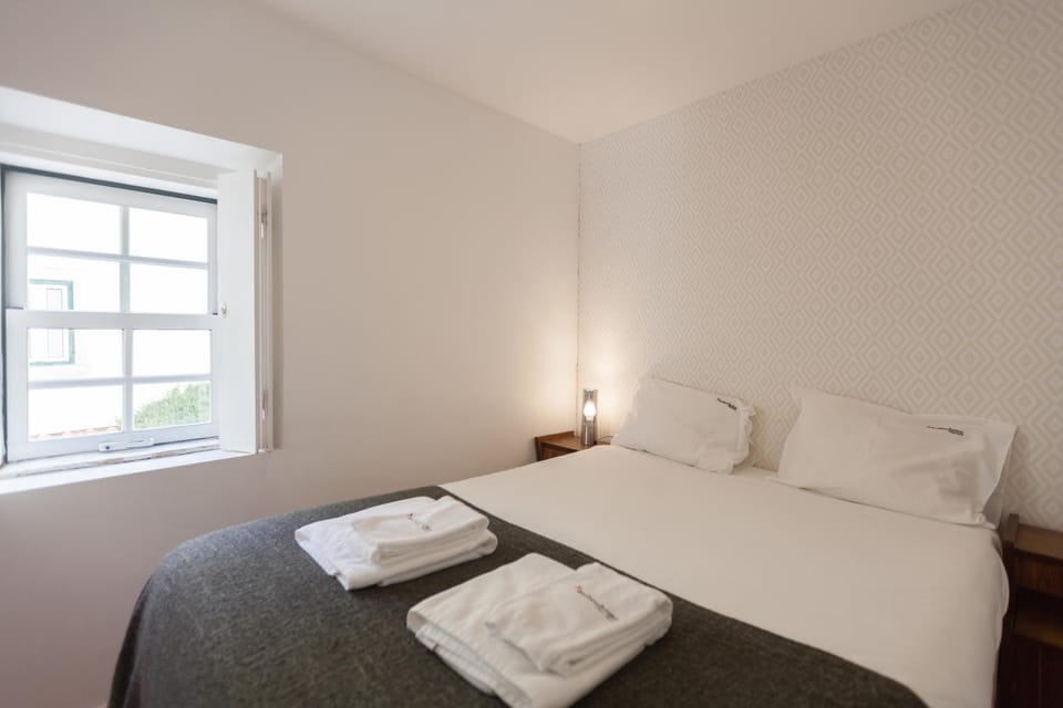 FLH Castle Duplex with Terrace Apartment in Lisbon