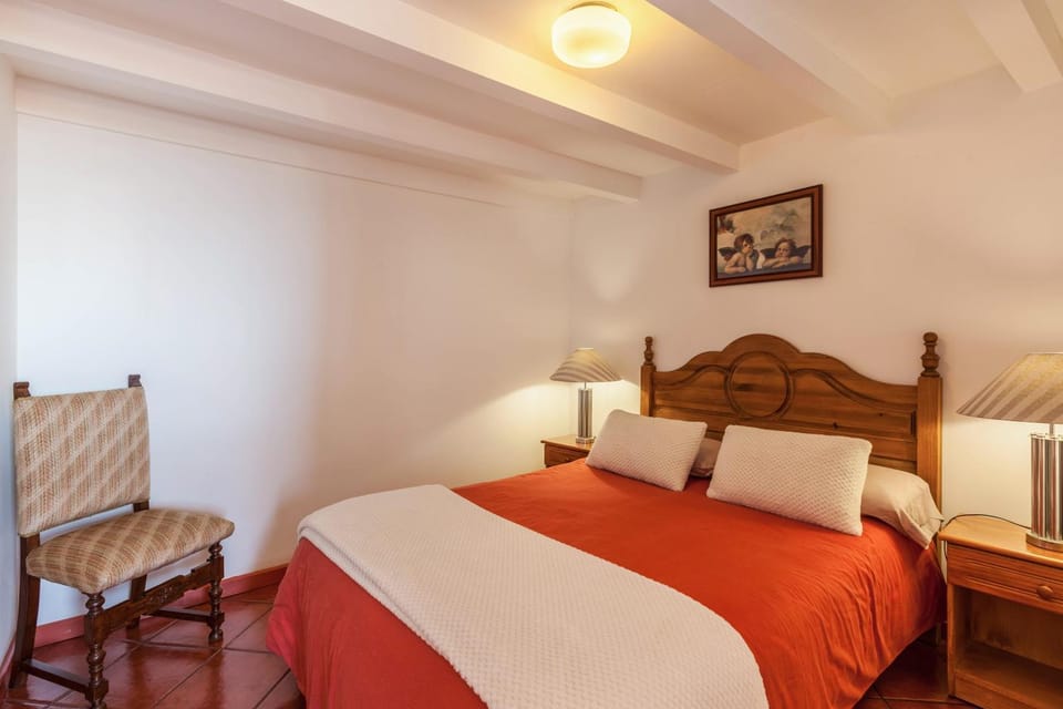 Living room, Bedroom