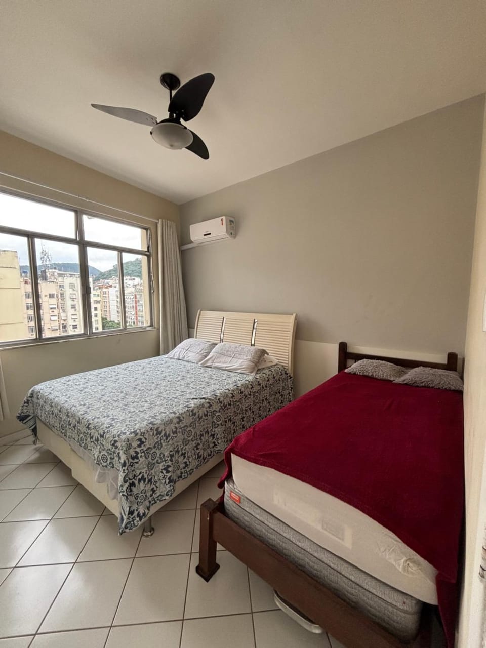 Apartamento mobiliado em Copacabana à 100m da praia Apartment in Rio de Janeiro