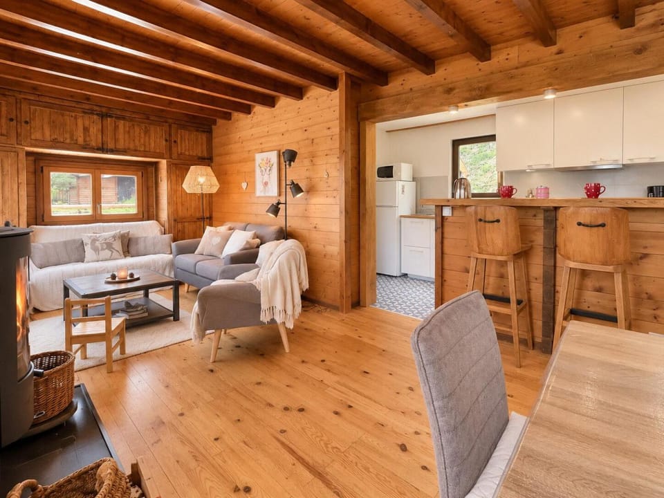 Résidence Le Bivouac - Chalet typique au coeur de l' Espace Diamant avec une vue exceptionnelle MAE-5704 Chalet in Notre-Dame-de-Bellecombe
