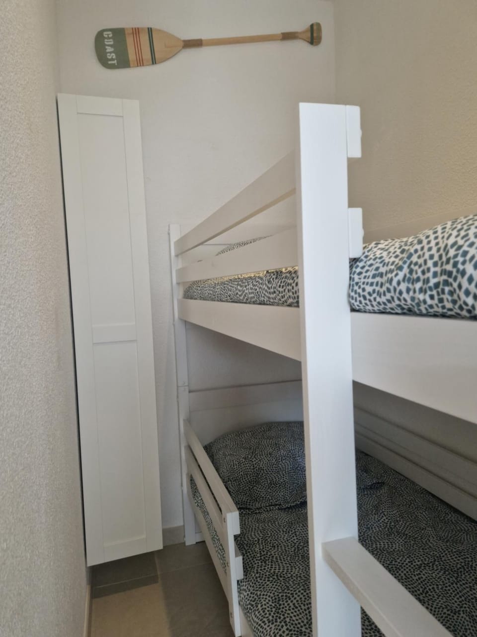 bunk bed