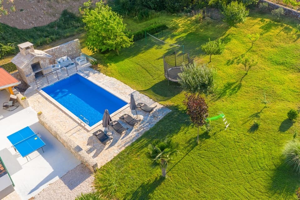 Garden view, Pool view