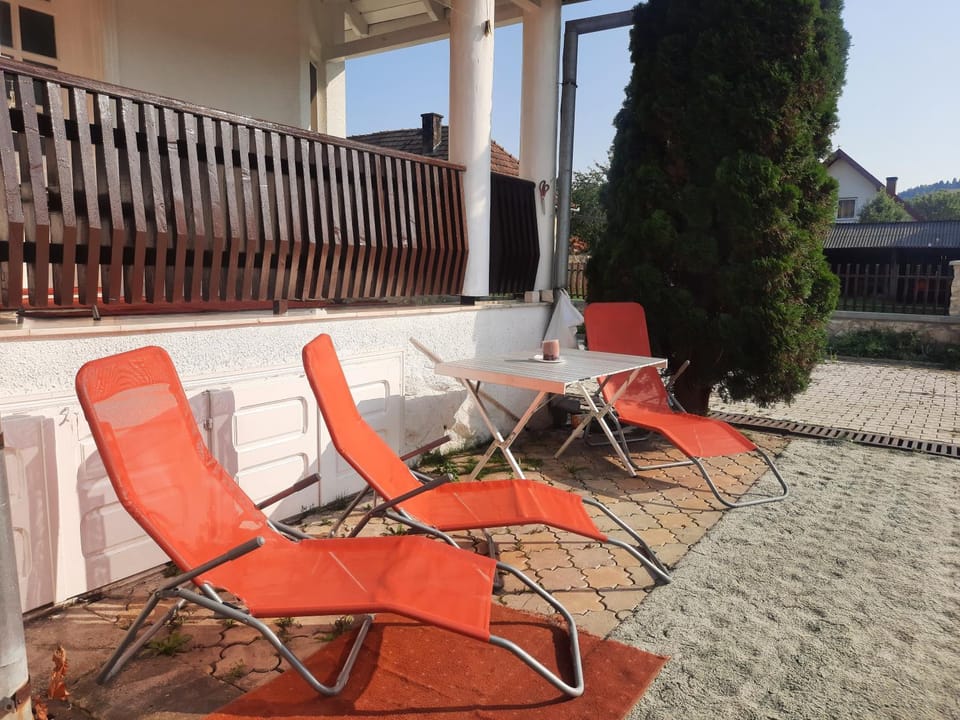 sunbed