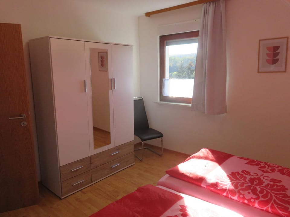 Shower, Natural landscape, Photo of the whole room, Bedroom