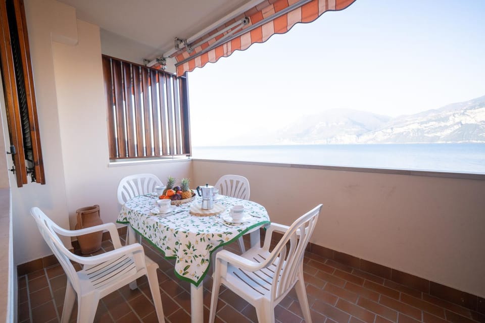 Balcony/Terrace, Dining area