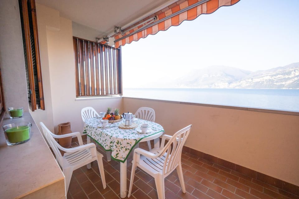 Balcony/Terrace, Dining area
