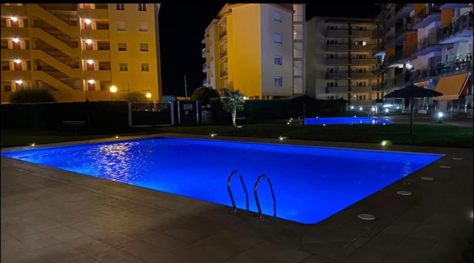 Appartement 2 chambres avec 3 piscines et parking gratuit Apartment in Roses