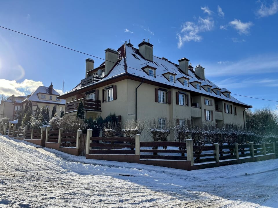 Property building, Winter