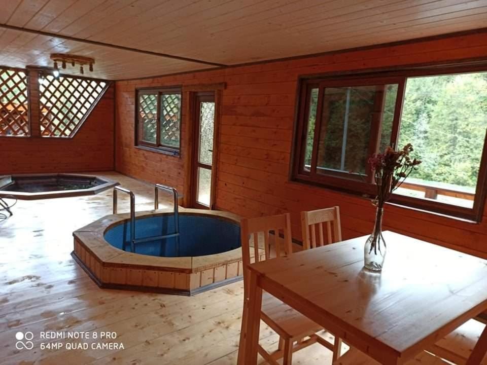 Сімейний Затишок апартаменти Apartment in Lviv Oblast