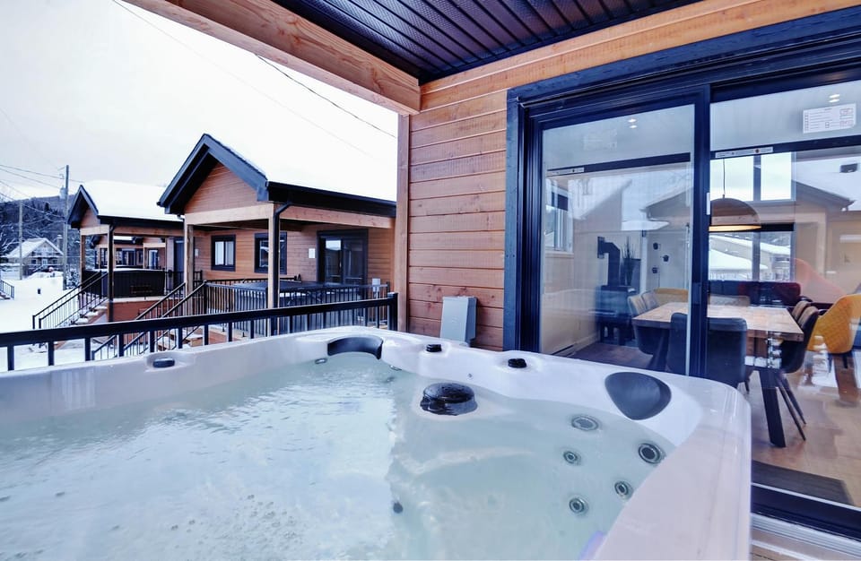 17 Chemin des Cascades Chalet in Quebec