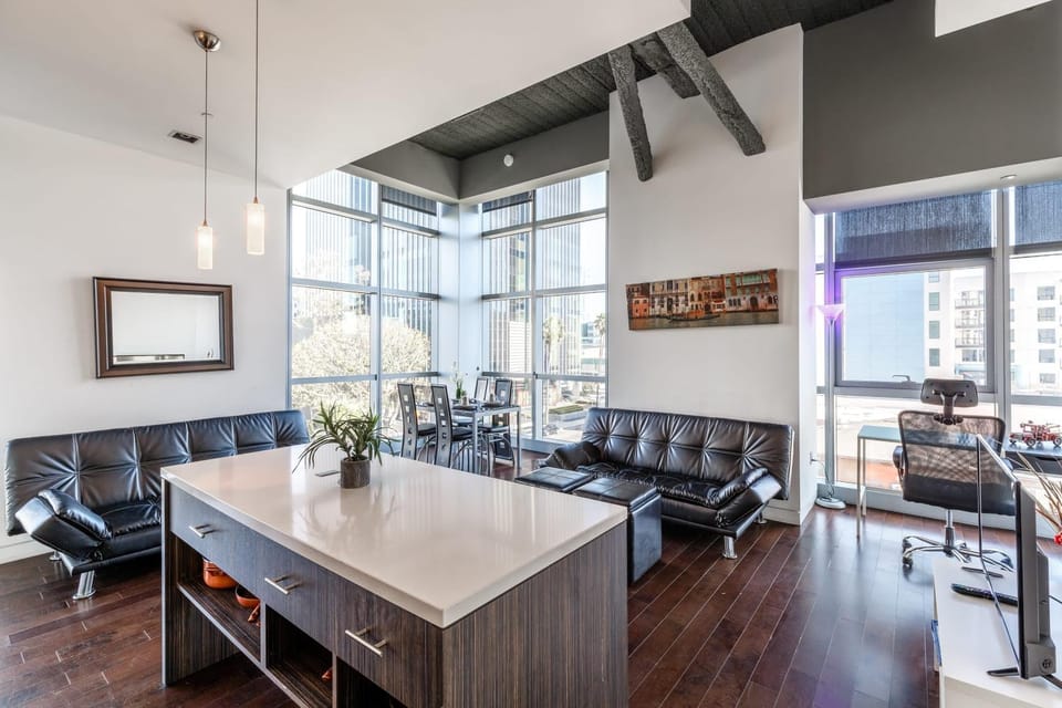 1BR Furnished Apartment in Hollywood - Walk of Fame apts Apartment in Hollywood